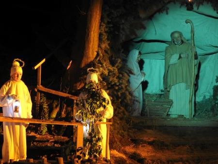 Utrinki iz druge uprizoritve predstave Božična noč, odigrane 5.1.2019 28